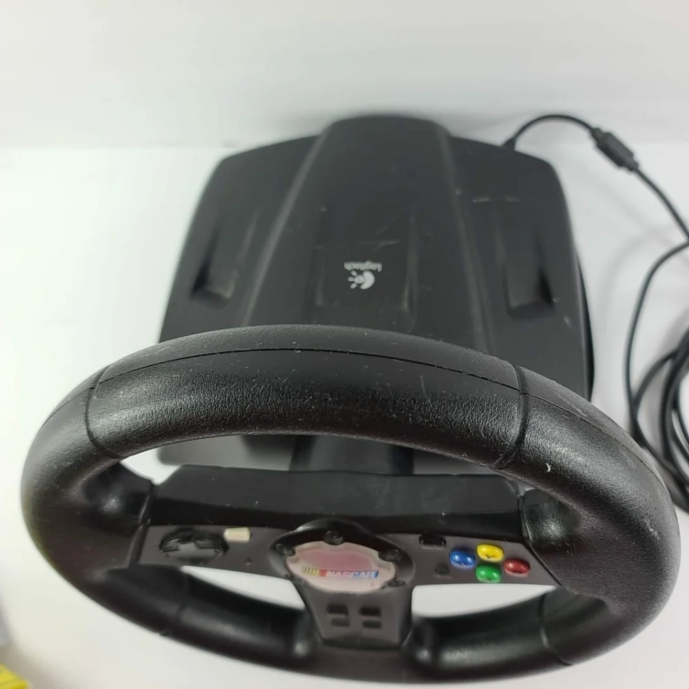Xbox Nascar racing wheel Logitech